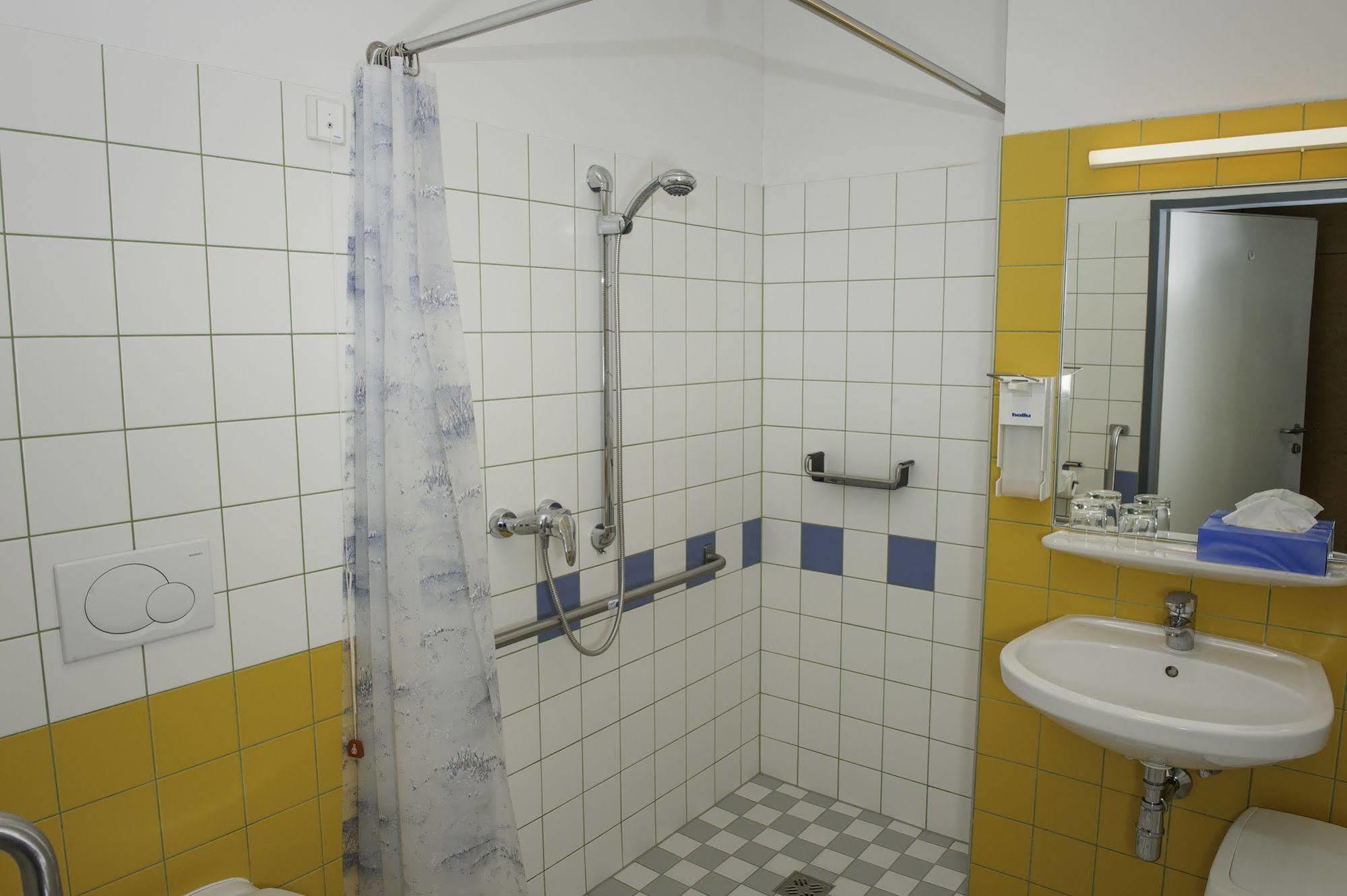 Haus Mobene - Hotel Garni Graz Zewnętrze zdjęcie